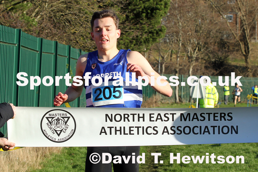 Senior mens 2020 Birtley Cross Country Relay, County Durham.  Photo: David T. Hewitson/Sports for All Pics
